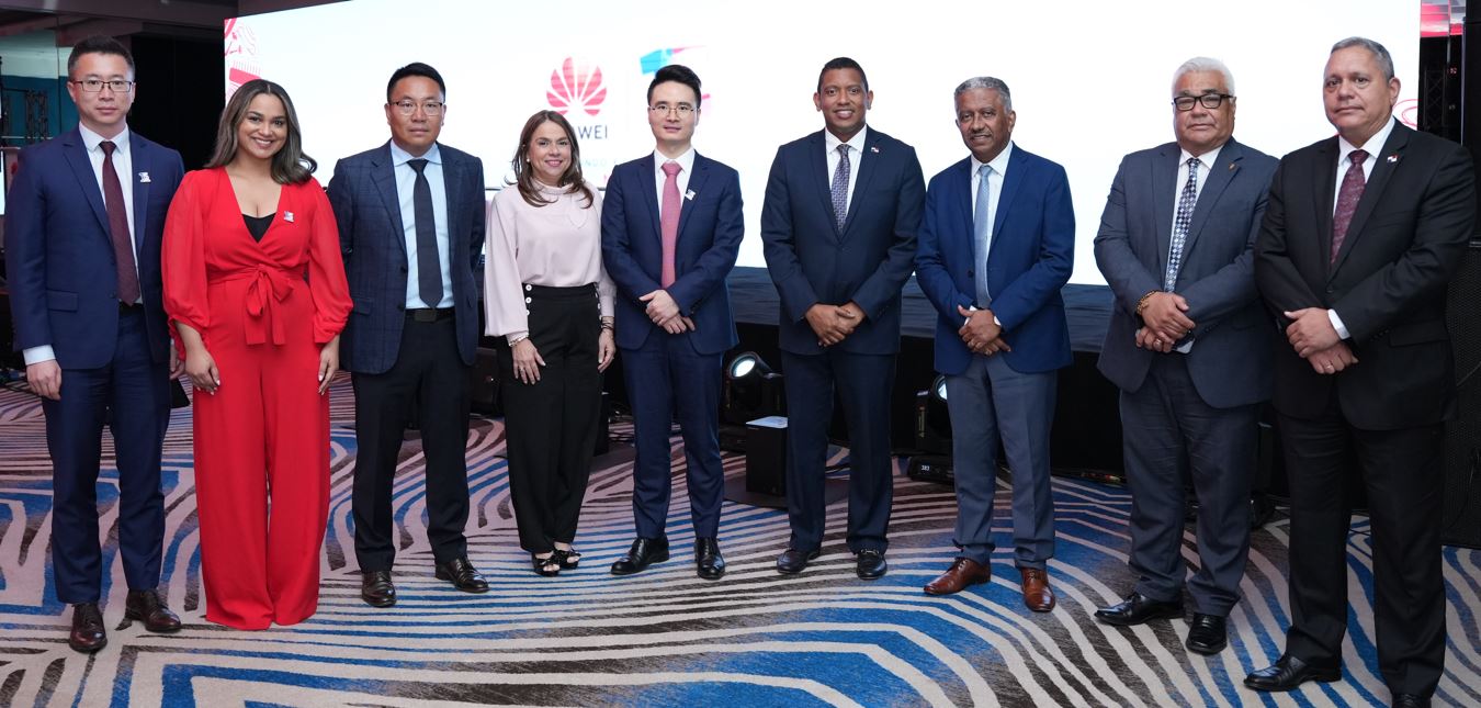 Huawei celebra quince aos de logros en el pas a travs del evento 