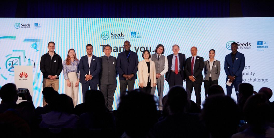 Huawei es la primera empresa privada en convertirse en miembro asociado de la Alianza Global para la Alfabetizacin de la UNESCO