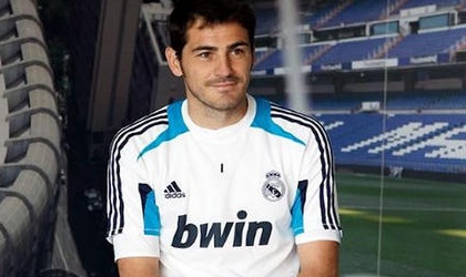Iker Casillas: Me da vergüenza que coreen mi nombre