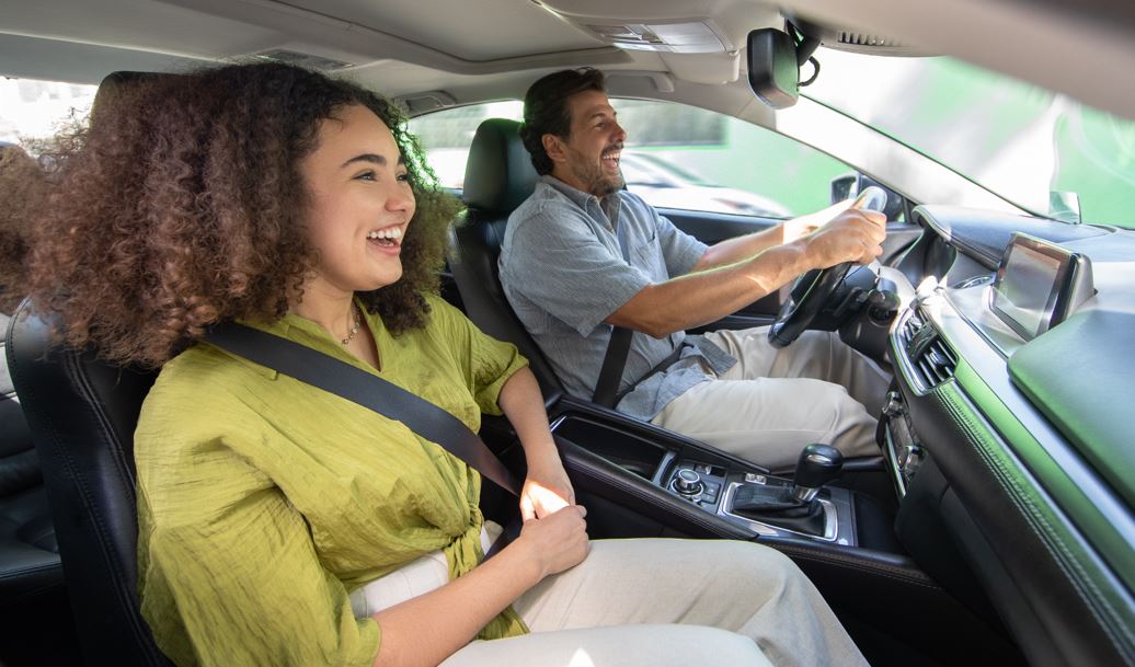 Indrive implementa verificaciones y asistencia 24/7 para conductores