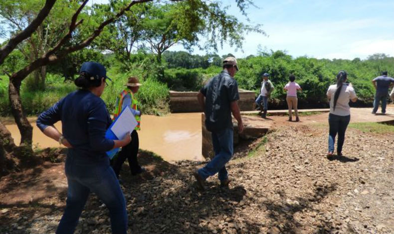 Puerto de Boca de Parita investigan mortandad de peces