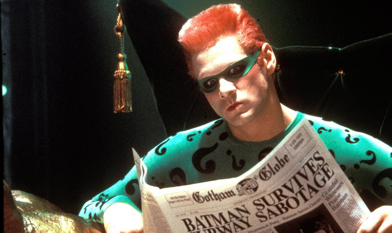 Tommy Lee Jones odi a Jim Carrey en Batman Forever