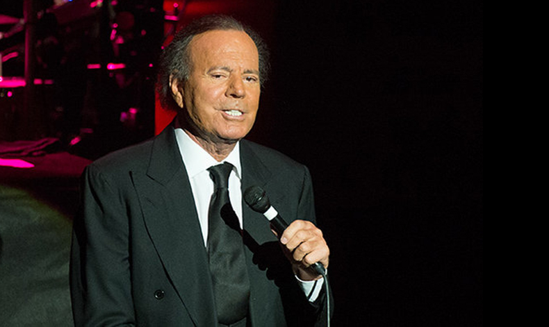 Julio Iglesias pide 150 millones de dlares por un terreno en Miami