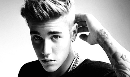 Justin Bieber arras en los premios EMA