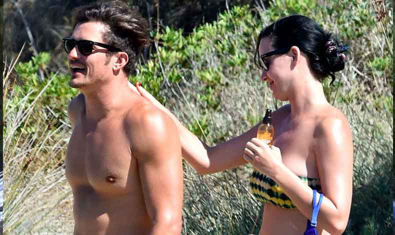 Katy Perry y Orlando Bloom nuevamente juntos en la playa