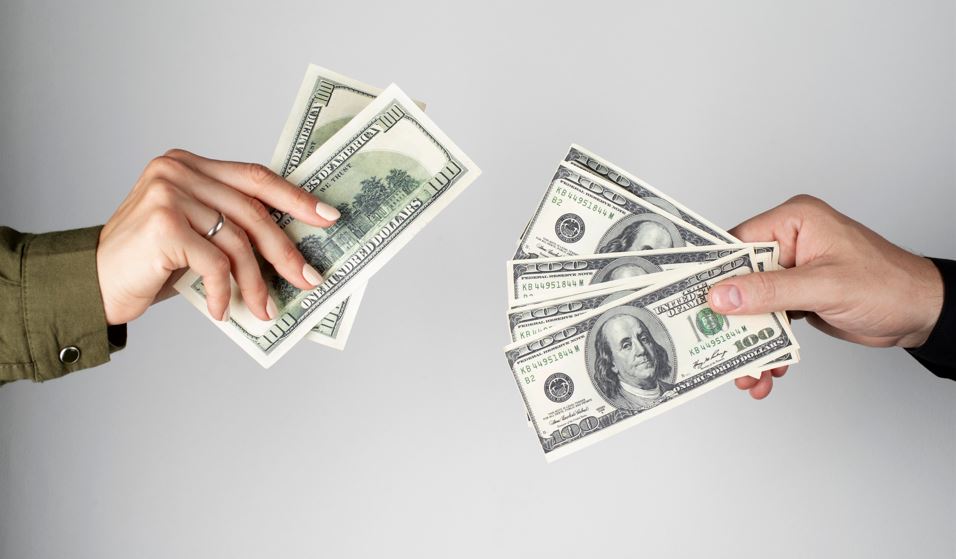 El salario pretendido promedio disminuye un 3,36% en el primer semestre del 2024