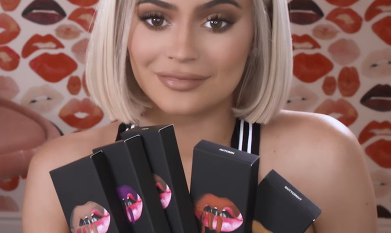 Conoce a Kylie Jenner en su faceta de beauty vlogger
