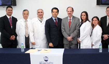 ULACIT y Hospital Punta Pacfica firman acuerdo de cooperacin
