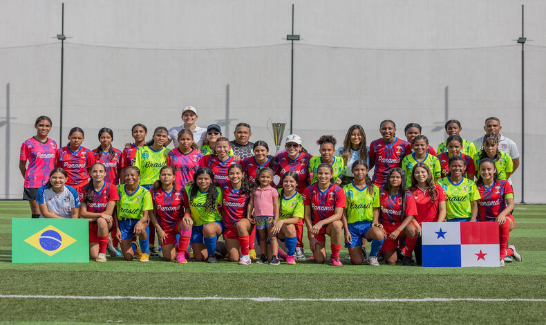 Se celebra la Primera edicin del Mundial #Golerinas Sub-17 Copa Suave Active Care