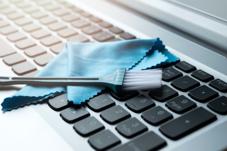 Sencillos pasos para limpiar tu teclado