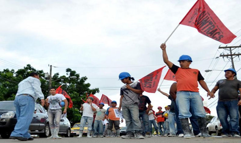 Miembros de Suntracs continuan manifestandose