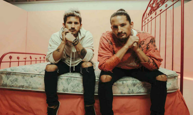 Mau y Ricky lanzan 22