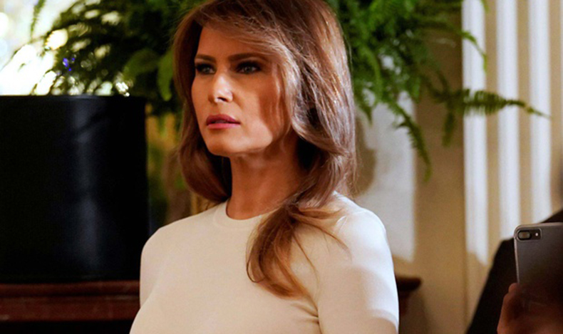 Melania Trump luce un look latino de Carolina Herrera