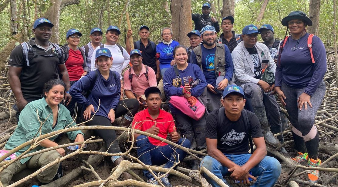 MiAMBIENTE impulsa la restauracin de manglares en la Reserva de Biosfera de Darin a travs del Proyecto MangRes
