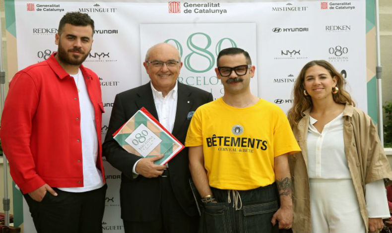 Moda balneario presente en pasarela 080