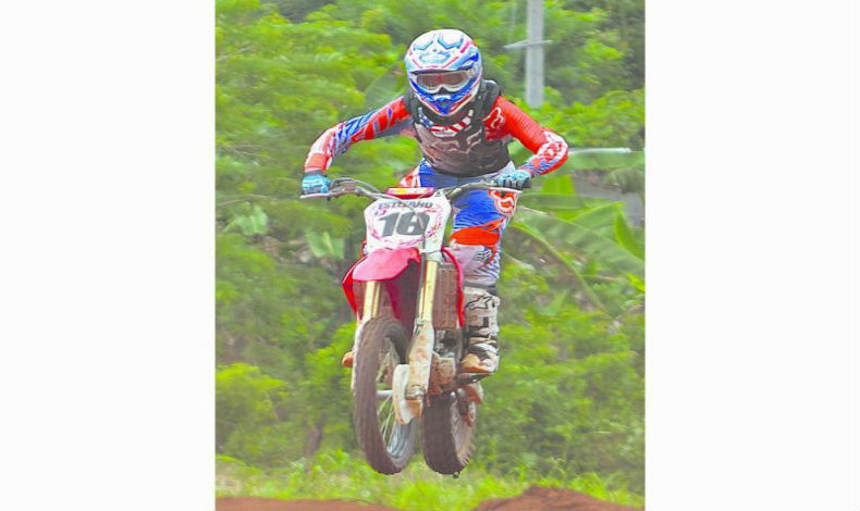 Llega tercera vlida de Motocross