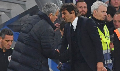 Conte humill a Mourinho