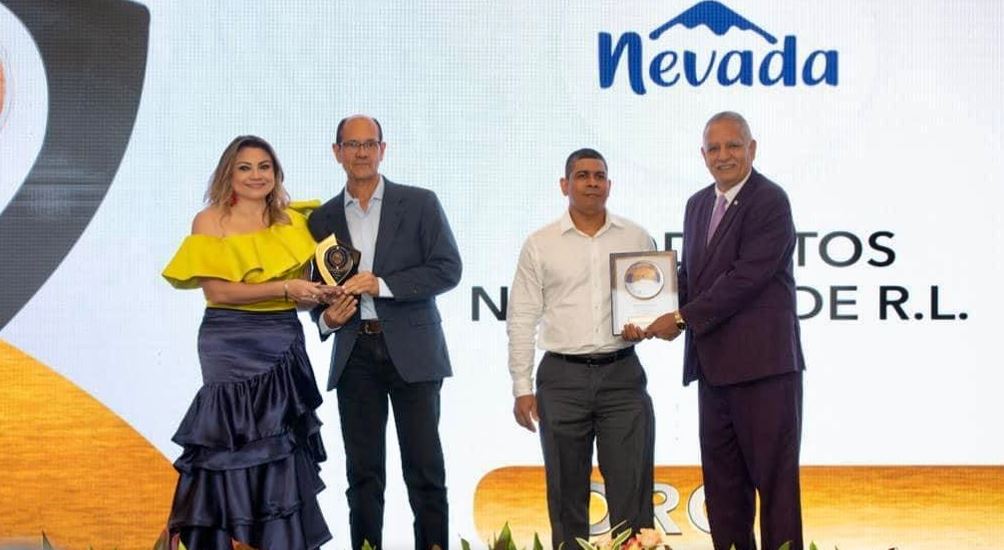 Productos Nevada es reconocida con la certificacin 