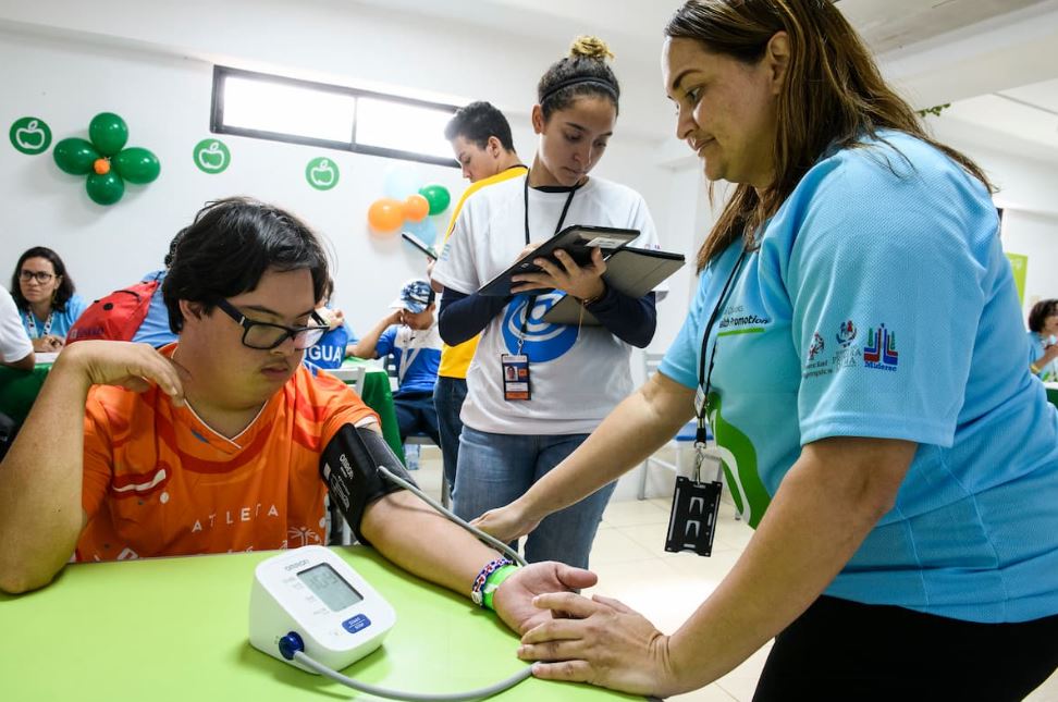 Ms de 5 mil atletas fueron beneficiados durante los Juegos Mundiales de Olimpiadas Especiales gracias al Programa Atletas Saludables