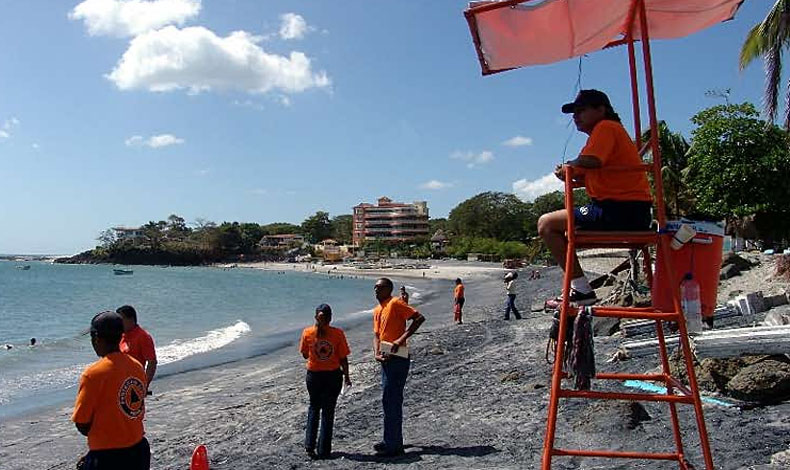 Reportan paso de ondas tropicales 32 y 33