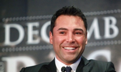 Oscar de la Hoya en l�o de faldas