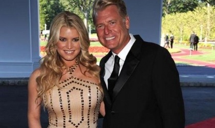 Padre de Jessica Simpson, sale del closet