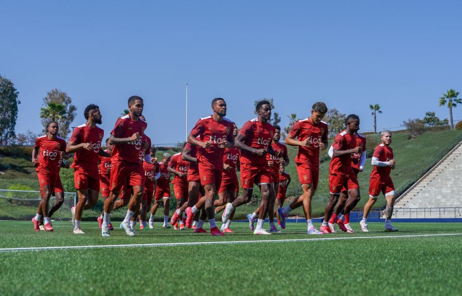 Rueda el baln en USA: Panam entrena por primera vez