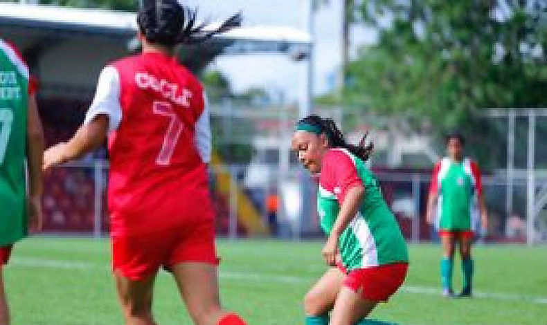 Panamá Metro femenino bicampeonas en los VI Juegos Juveniles