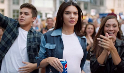 Pepsi retira comercial protagonizado por Kendall Jenner