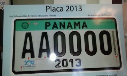 Presentan placa del 2013