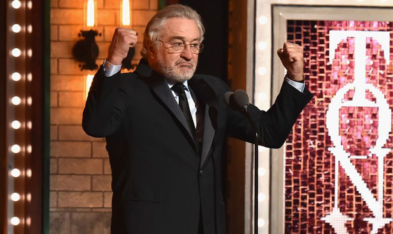 Robert de Niro insulta a Trump en  medio de los premios Tony