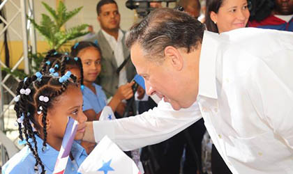 Presidente Varela asegura que el estado de las escuelas mejora cada a�o