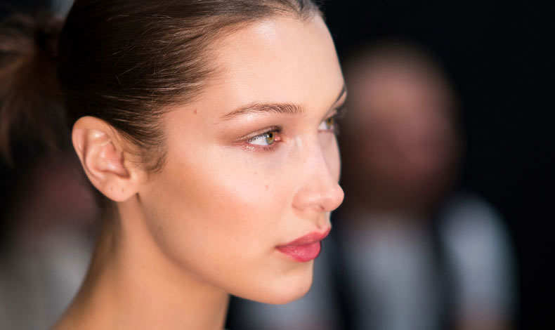 Es recomendable usar muchos productos en el rostro?