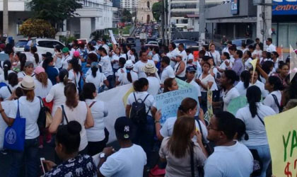 Marcha de Psicólogos fue controlada por Unidades Antimotines