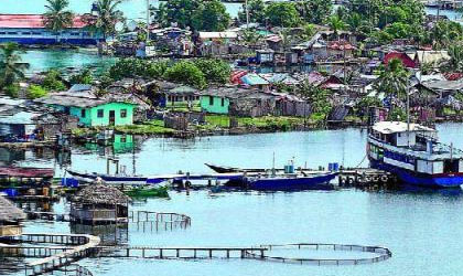 Residentes denuncian abandono de un puente