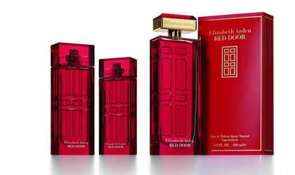 Una entrada audaz para Red Door de Elizabeth Arden