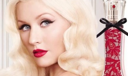 Red Sin la nueva fragancia de Aguilera