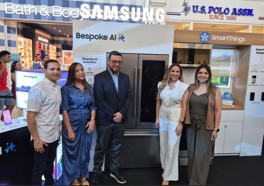 Llega a Panam� la refrigeradora Samsung que se ilumina autom�ticamente cuando te acercas