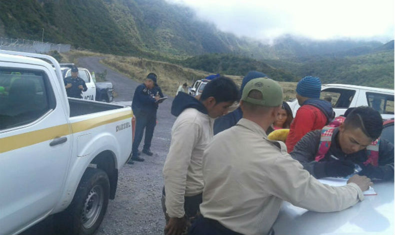 Turistas y guas extraviados en volcn Bar son rescatados