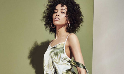 River Island crea coleccin con estampados tropicales