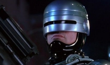 Taser banner de Robocop