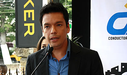 Roly con aspiraciones pol�ticas para el 2014