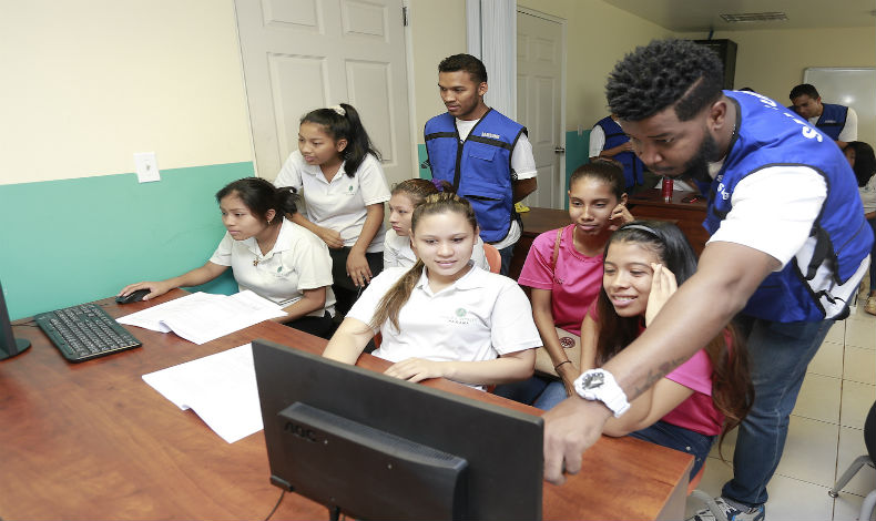Samsung brinda empoderamiento a travs de la educacin