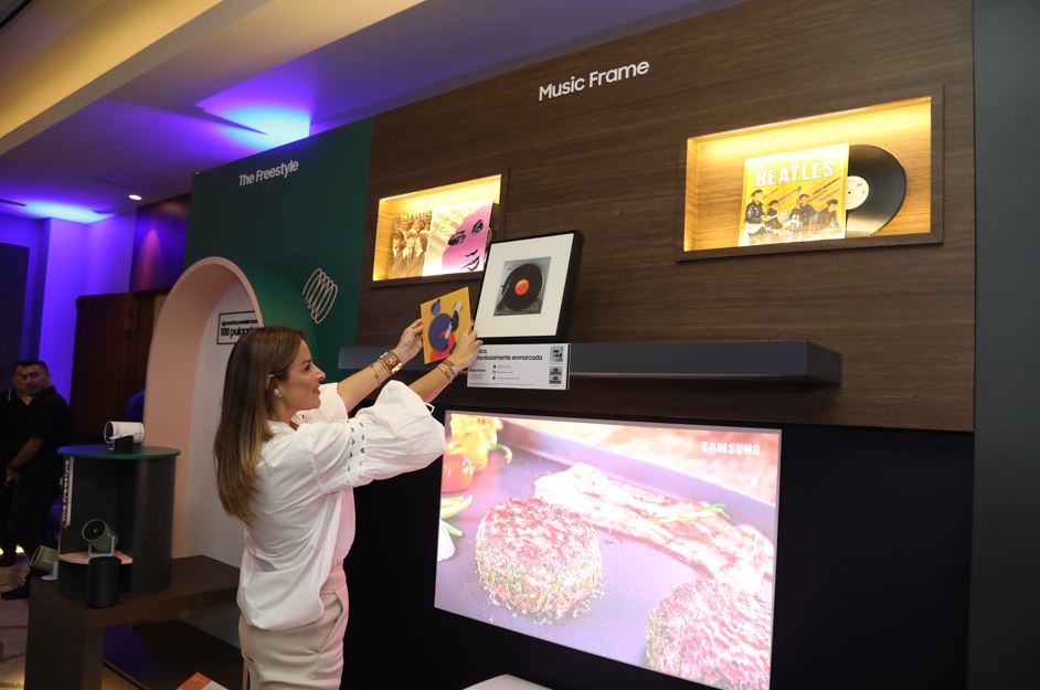 Samsung Panam celebra la Navidad con ofertas irresistibles