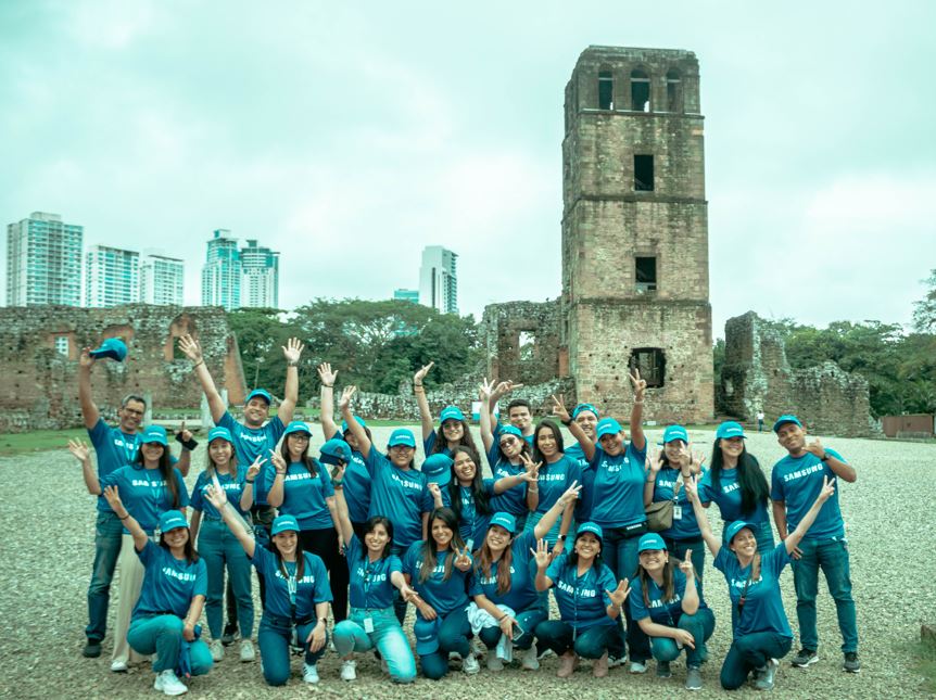 En el mes global del voluntariado, Samsung reforz la importancia de la Salud Metal con nios y familias de la comunidad