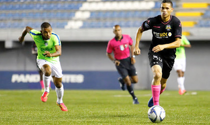 Santa Gema FC y Sporting SM representando a la LPF
