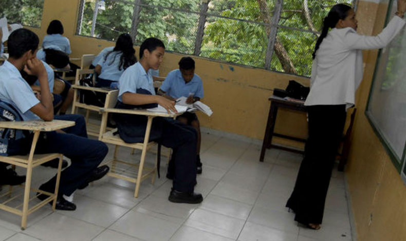 ASOPROF organiza seminarios de matemticas