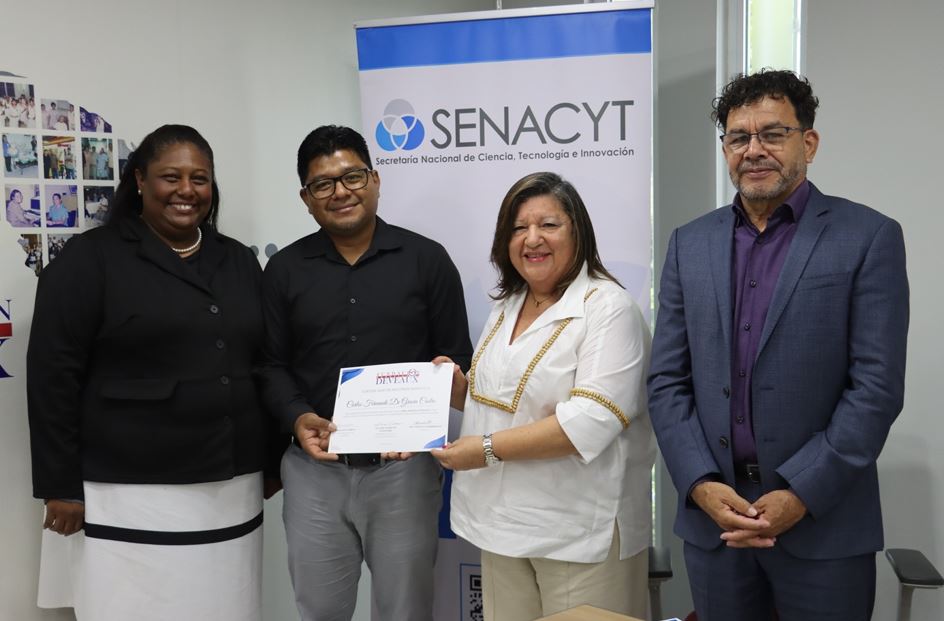 Docentes panameos ganadores de la Beca Dra. Marcelle Willock fortalecern sus capacidades acadmicas en el extranjero