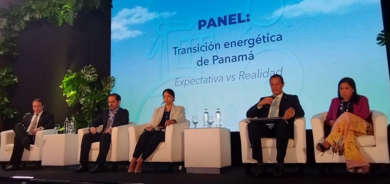 Cobre Panam apoya simposio Industrial de Energa y Agua del Sip