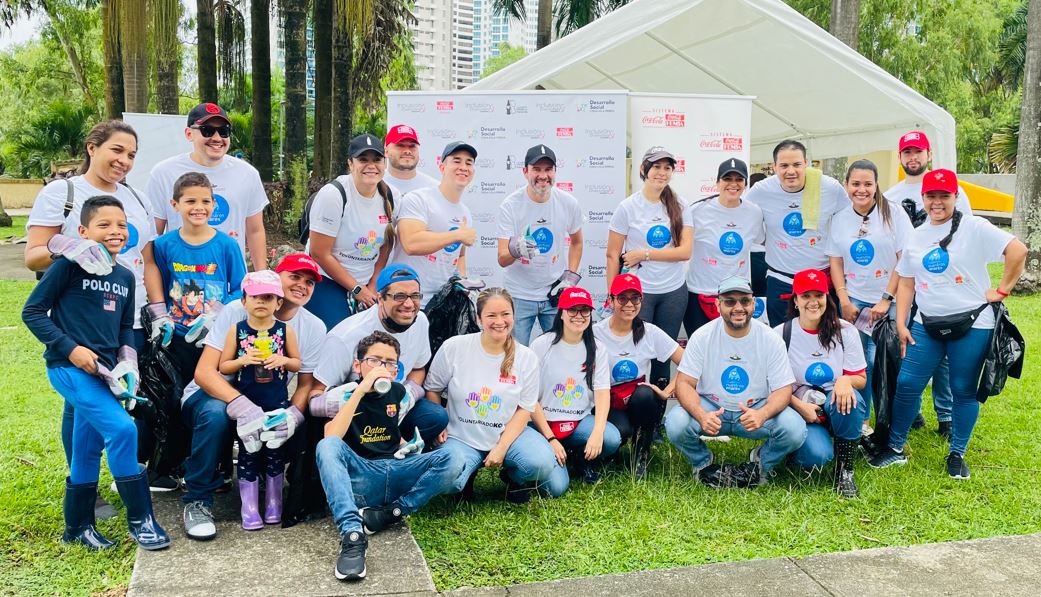 El Sistema Coca Cola conmemora el mes de los ocenos recolectando ms de 6.5 toneladas de residuos